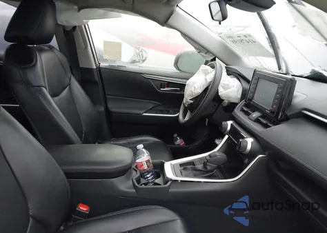 2020 Toyota Rav4 Xle from USA, damaged, VIN JTMW1RFV6LJ020623